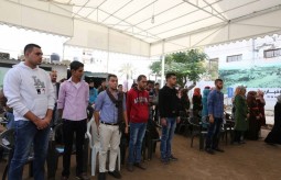 فريق عيون الامل ينظم فعالية حول هجرة الشباب من غزة