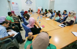 بيت الصحافة تختتم 10 جلسات تثقيفية ضمن مشروع تعزيز الاعلام الموضوعي في غزة
