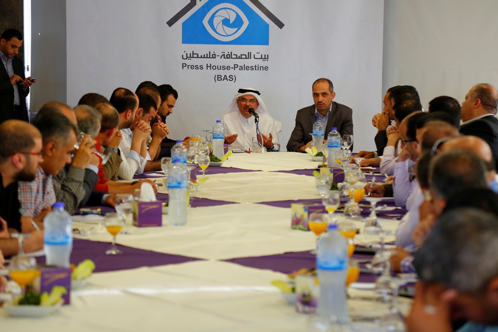 بيت الصحافة ينظم لقاء واجه الصحافة مع السفير القطري محمد العمادي