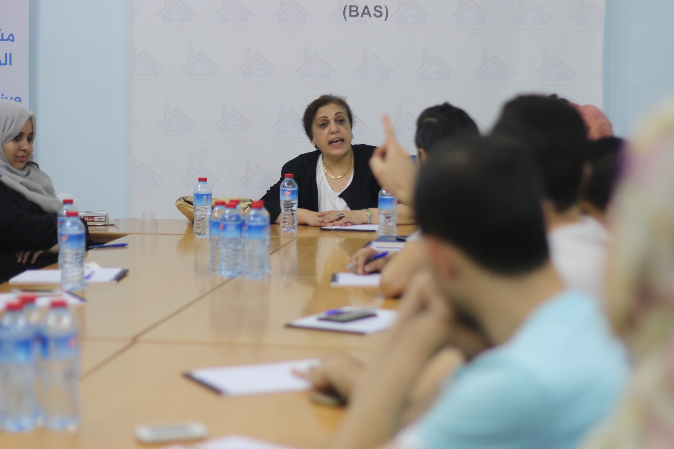 بيت الصحافة تختتم 10 جلسات تثقيفية ضمن مشروع تعزيز الاعلام الموضوعي في غزة