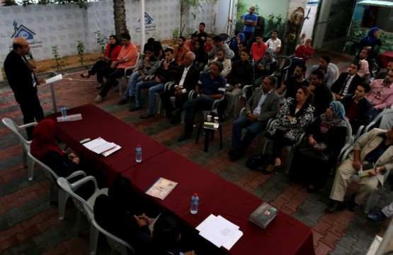 فريق مجلة "28" ينظم جلسة أدبية ببيت الصحافة