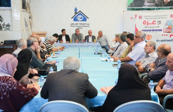 بيت الصحافة يستضيف لقاء قراءة نقدية لرواية "عائد إلى غزة" للكاتب عون الله ابو صفية