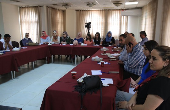 مركز النجاح يعقد لقاء حول حرية الرأي والتعبير والتجمع السلمي