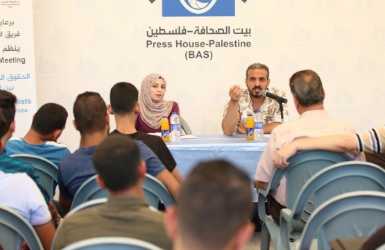 فريق الصحفيين الشباب ينظم لقاء حواريا حول الحقوق القانونية للصحفيين