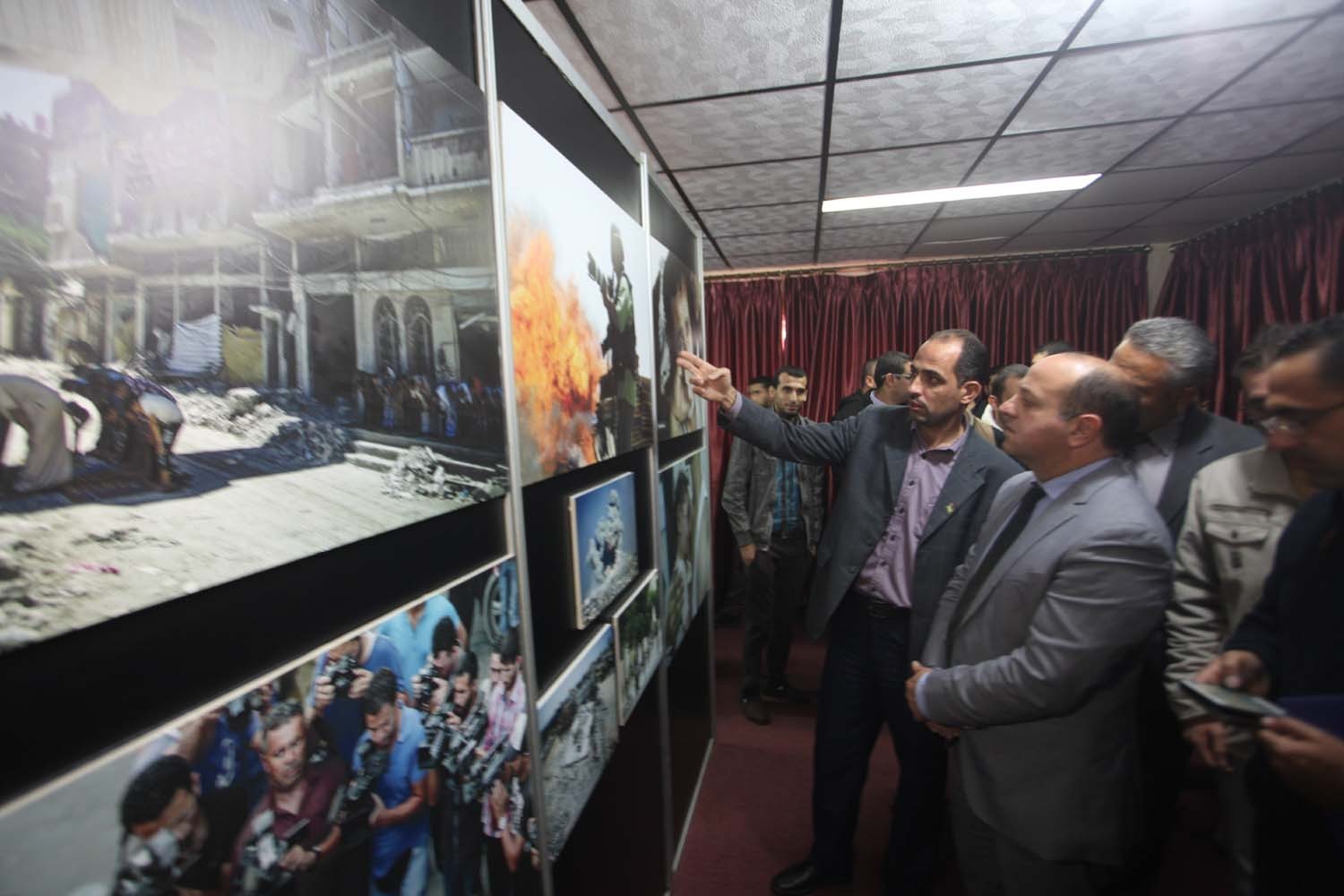 بيت الصحافة تفتتح معرض الصور الفوتوغرافي الأول "غزة 51"