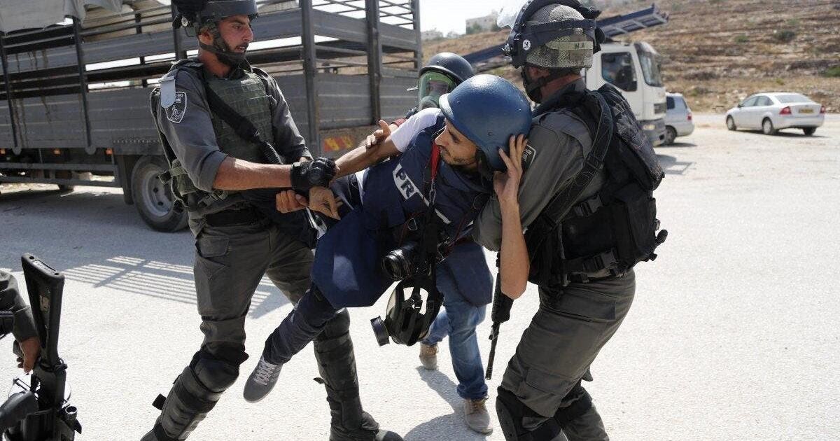 انتهاكات الحريات الإعلامية في فلسطين 