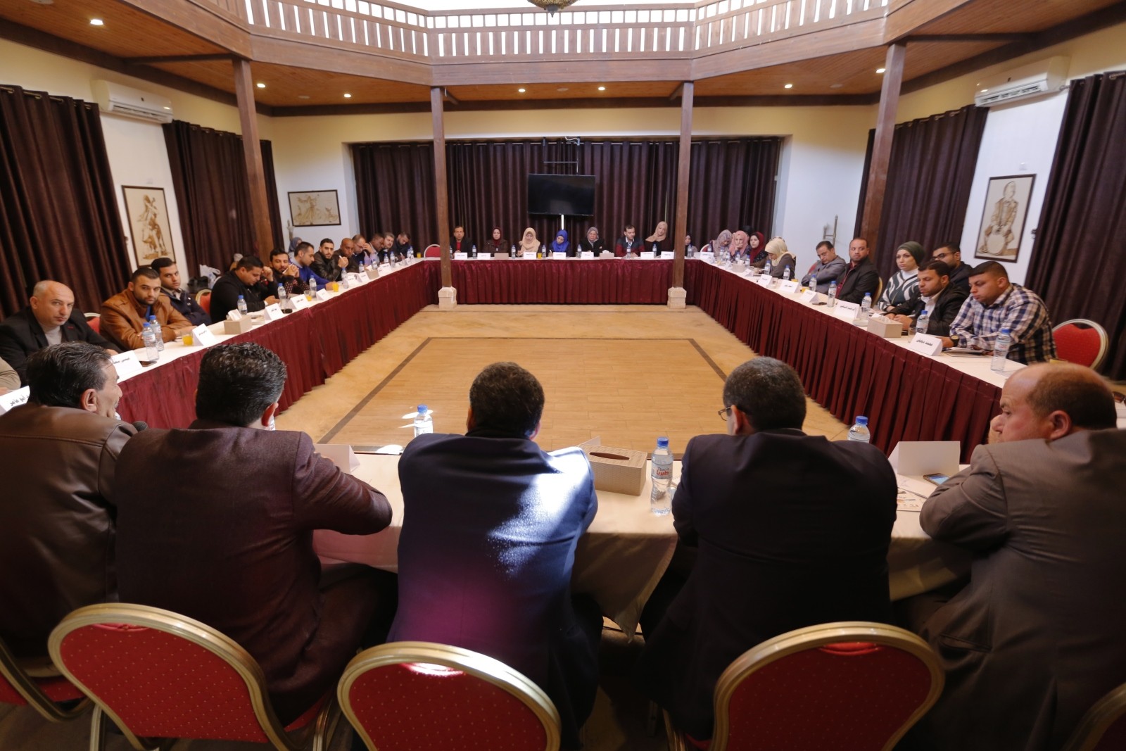 بيت الصحافة يعقد طاولة مستديرة حول حرية التعبير حق ومسؤولية