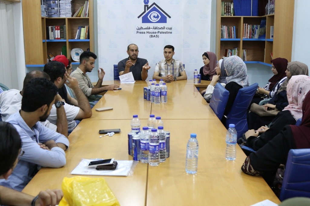 تجمع طلاب المنح التركية_فلسطين يعقد لقاءً مع المقبولين في المنحة