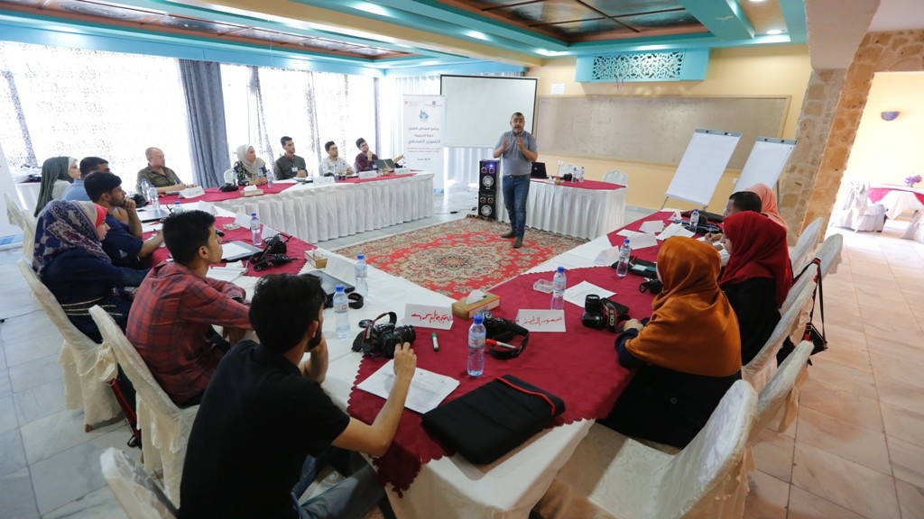 بيت الصحافة يختتم الدورة التدريبية الثانية من برنامج الصحفي الشامل