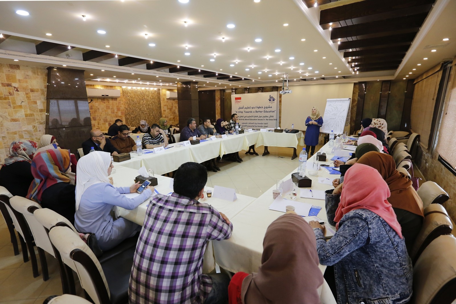 بيت الصحافة يعقد نقاش مفتوح حول قضايا التعليم في قطاع غزة